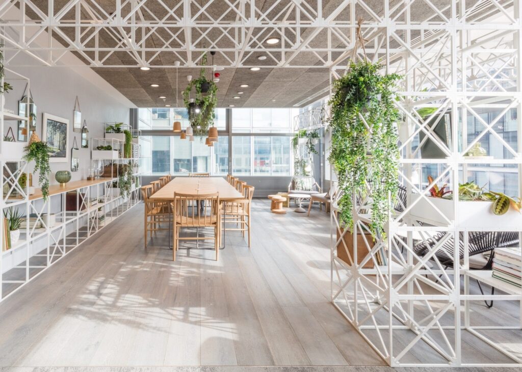 GRID_OFFICEINTERIOR_FINANCIALINSTITUTE_UK_15-web-scaled